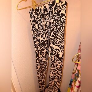 Versace Black and White Baroque Leggings